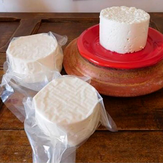 Queso Fresco 500 Grs aprox.